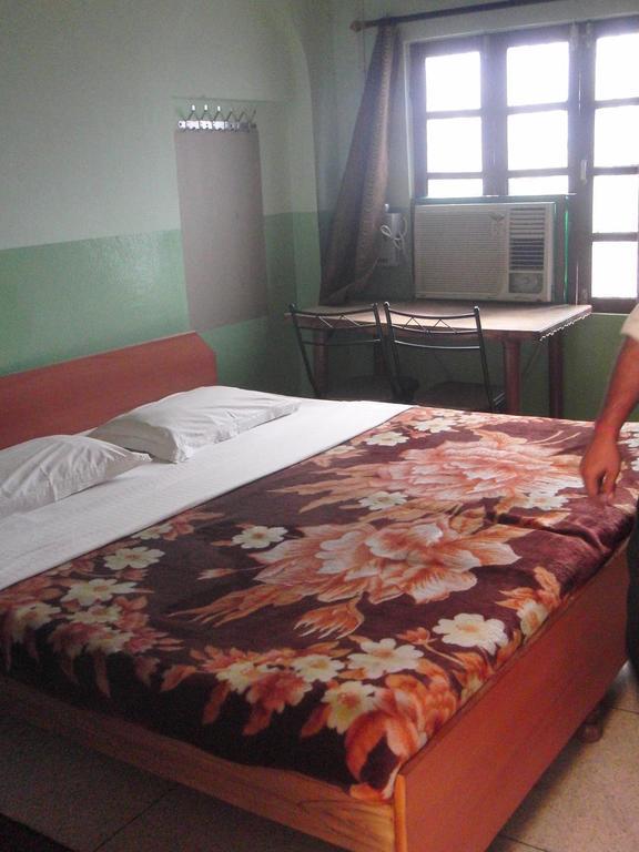 Shivakashi Guest House Varanasi Phòng bức ảnh